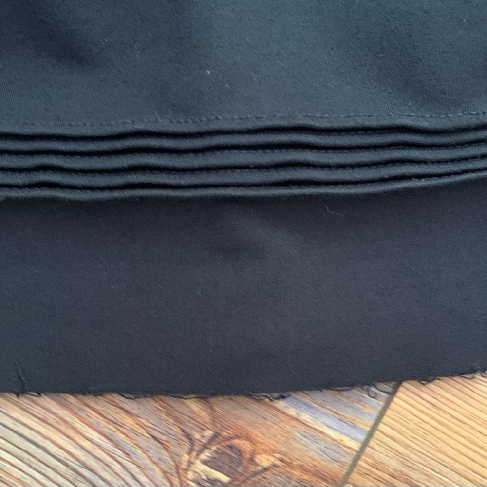 Madewell Silhouette Black Skirt Pleated Raw Hem Size Extra Small - Picture 14 of 14